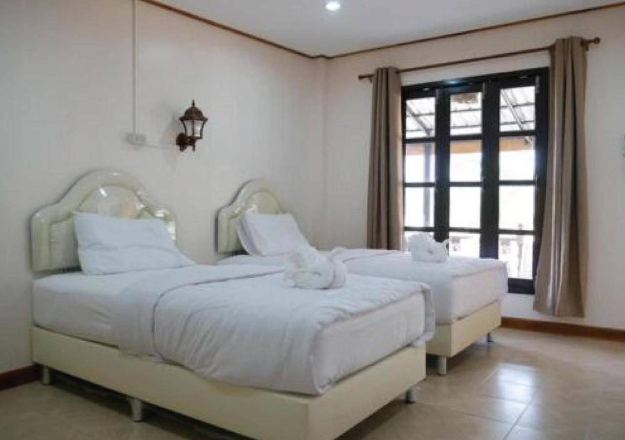 Sisatchanalai Heritage Resort Si Satchanalai Bagian luar foto
