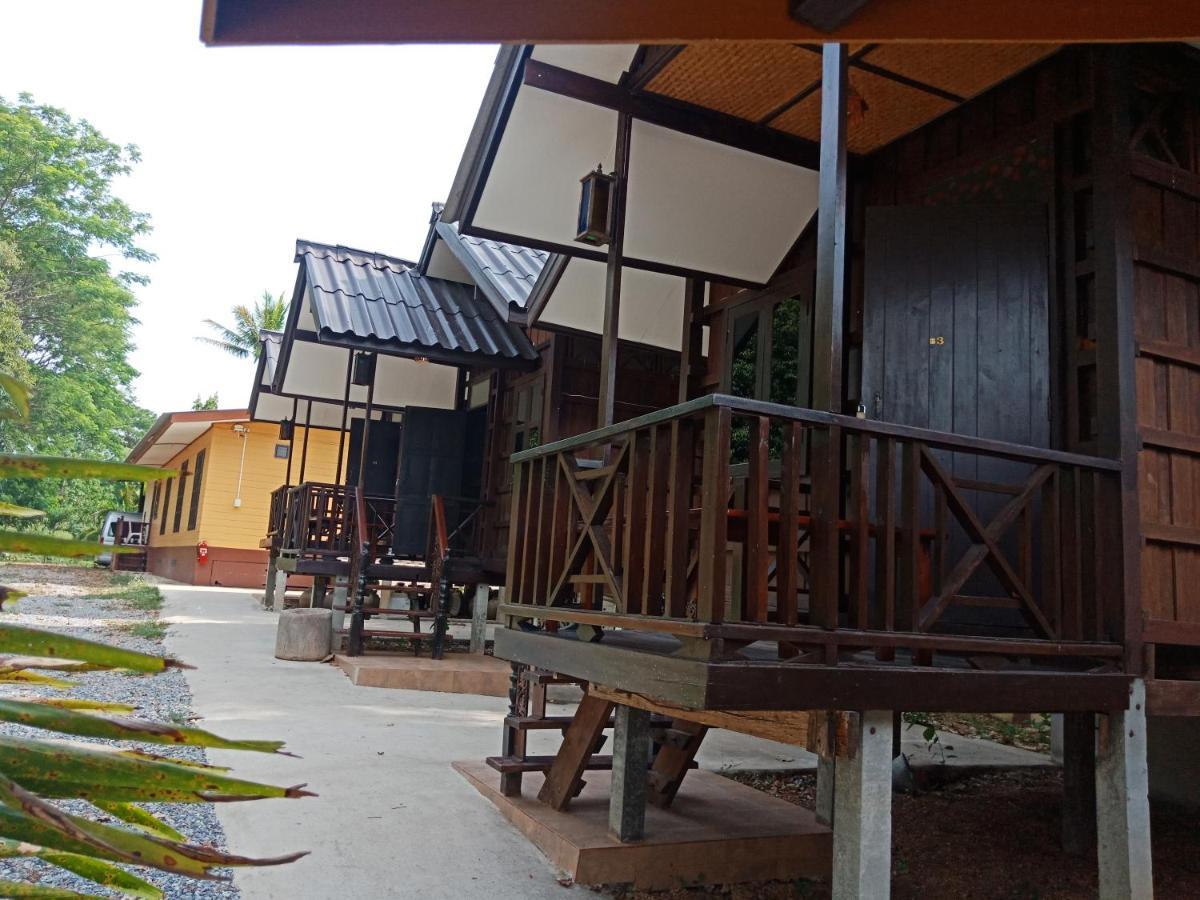Sisatchanalai Heritage Resort Si Satchanalai Bagian luar foto